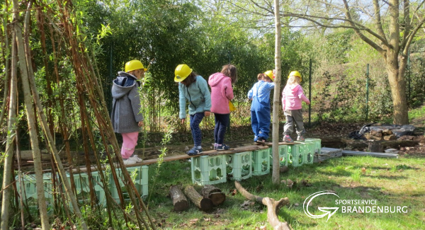 Die Balance in der Bewegungsbaustelle trainieren